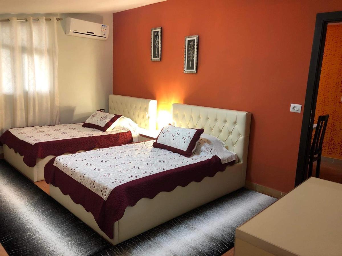 Modern Apartment By Ceni, Elbasan Kültér fotó